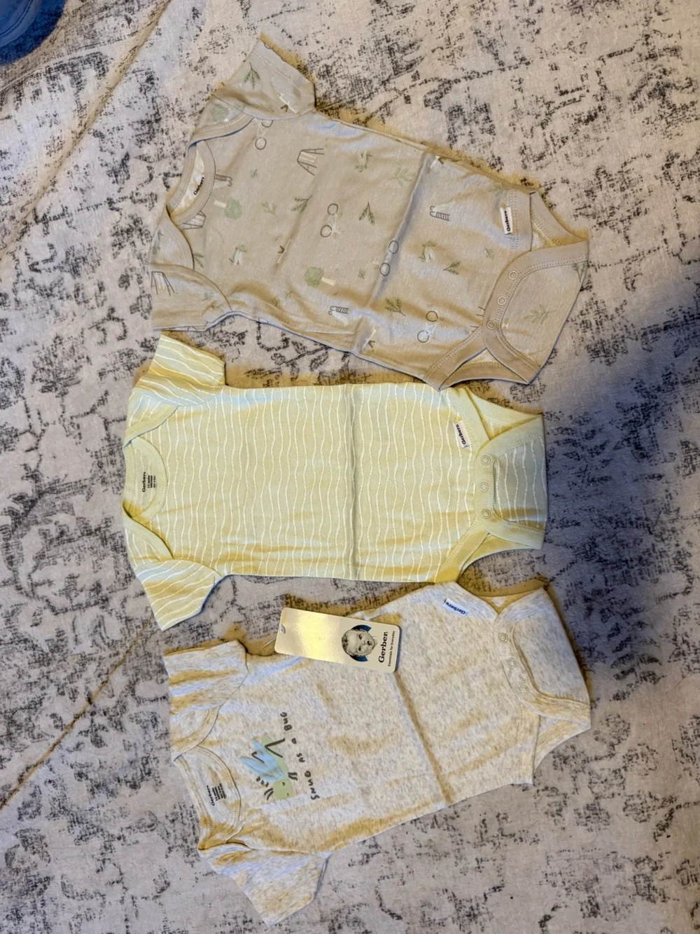 Carter's Yellow & Cream Baby Short-Sleeve Onesie 3-Pack